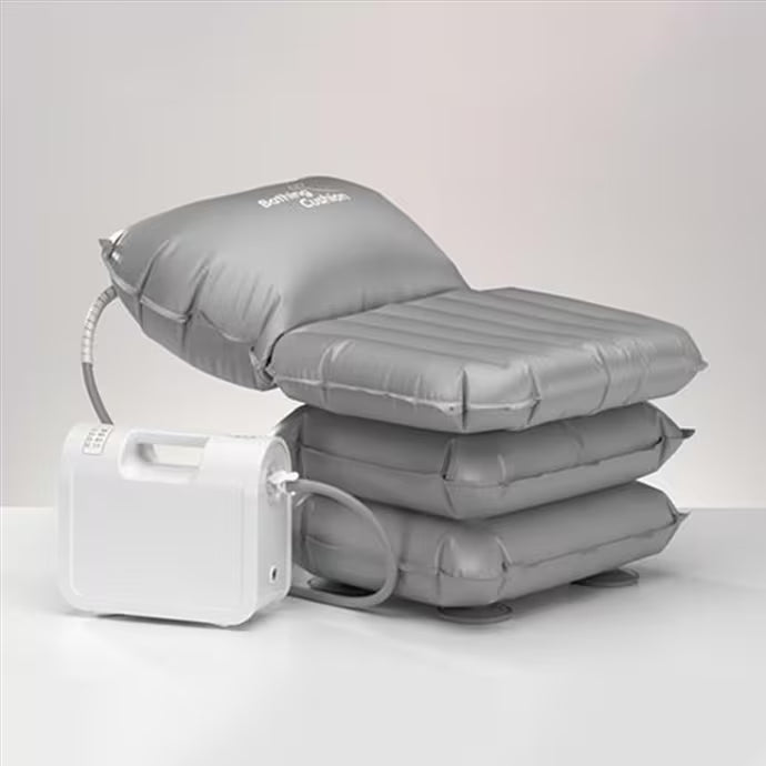 Coussin élévateur de bain Mangar avec AirFlo